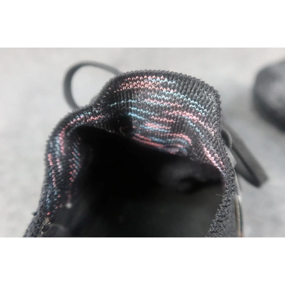 Adidas Ultraboost 22 Parley GX5927 Women's Size 9 Black Beam Pink Running Shoes